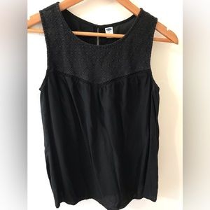 Old Navy Black Tank Top size M